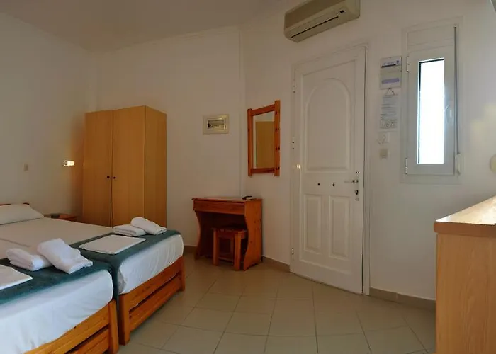 Hotel Adonis *