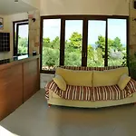 Отель Adonis Kallithea (Chalkidiki)