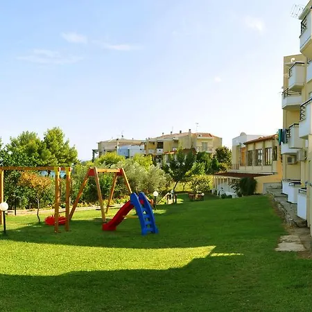άδωνις Ξενοδοχείο *